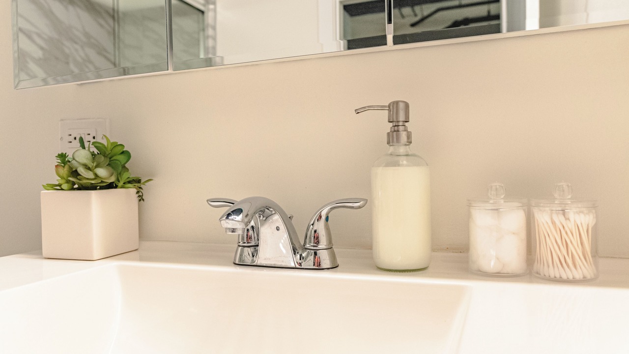 Photo of Bathroom in Prairie District
