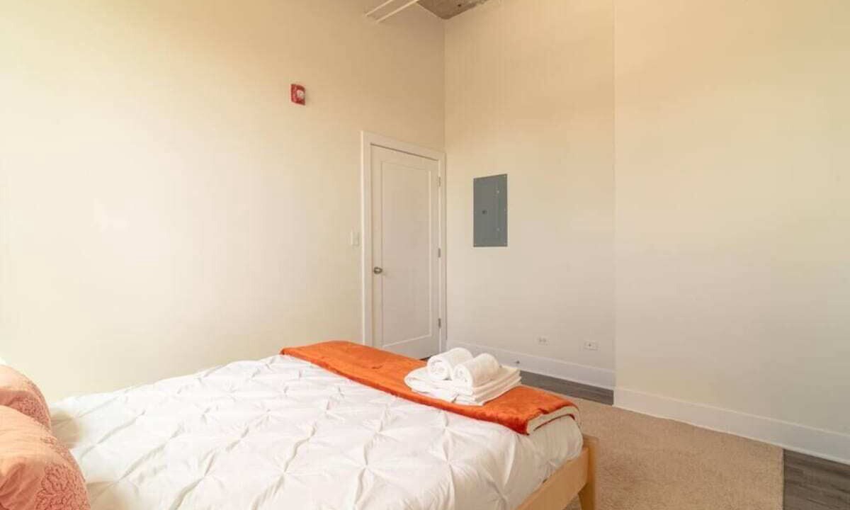 Photo of Bedroom in Near South Side