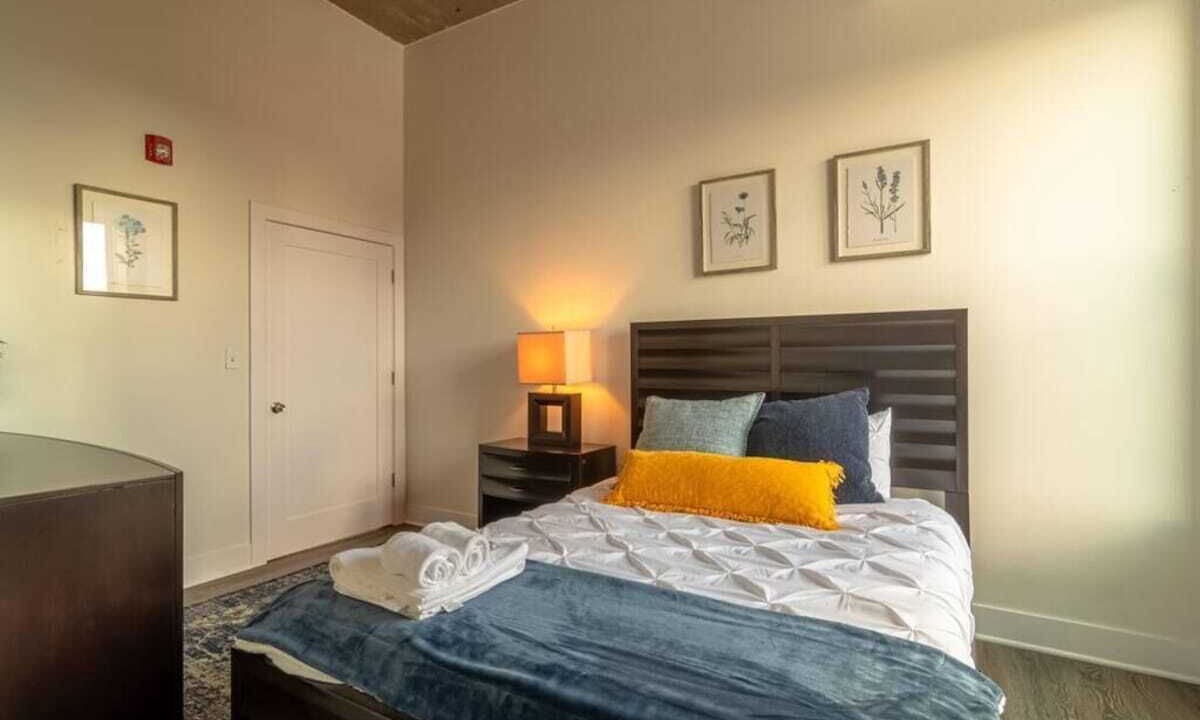 Photo of Bedroom in Near South Side