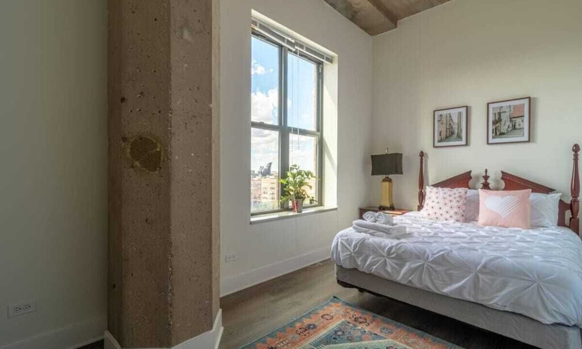 Photo of Bedroom in Near South Side