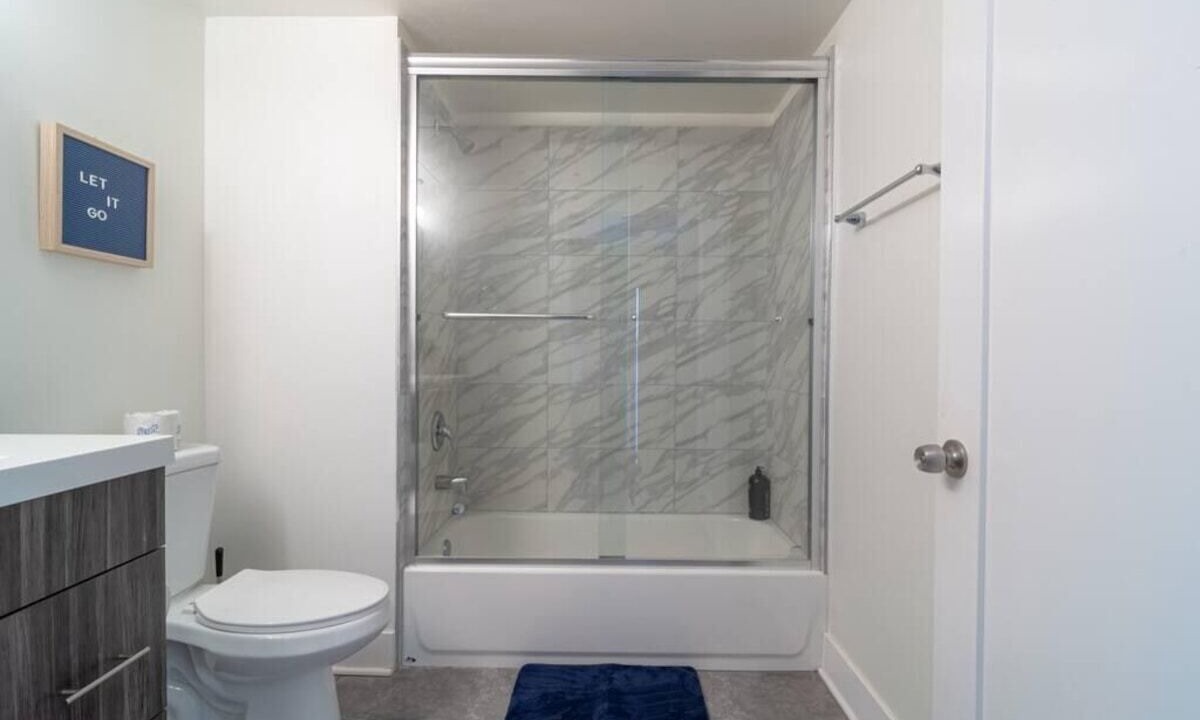 Photo of Bathroom in Near South Side