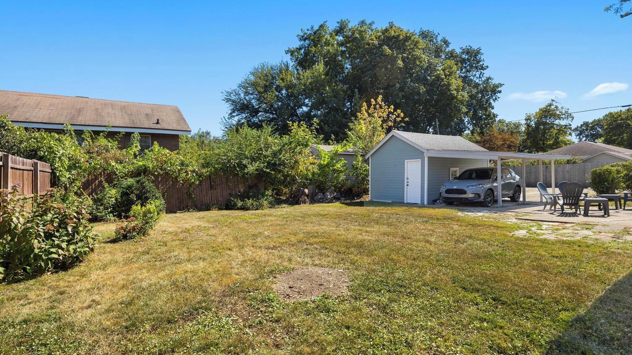 Photo of Outdoor in Peoria Heights