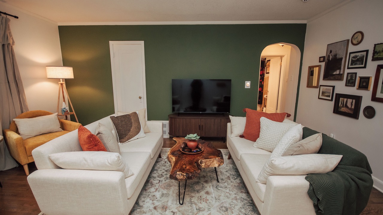 Photo of Livingroom in Beaverdale