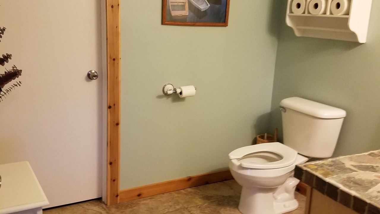 Photo of Bathroom in Mayfield