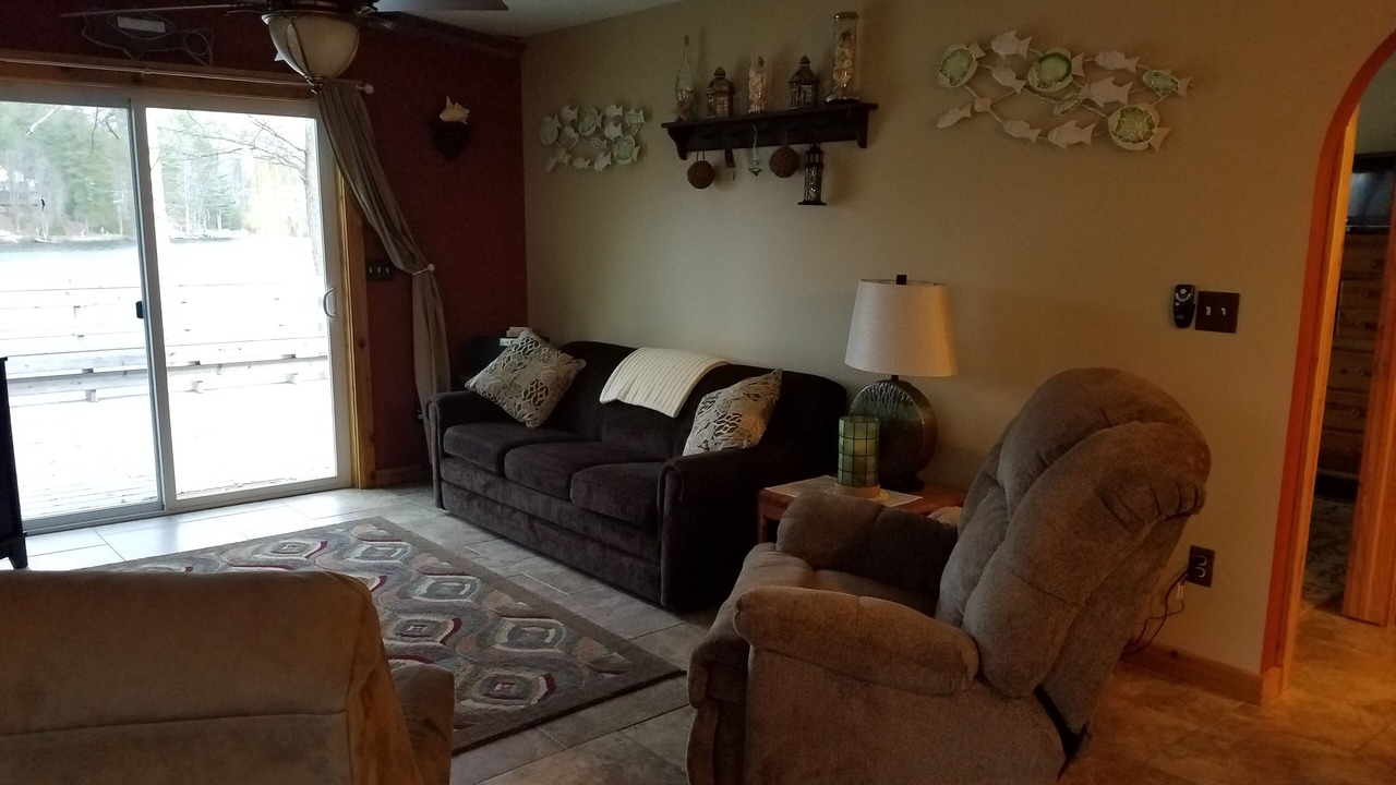 Photo of Livingroom in Mayfield