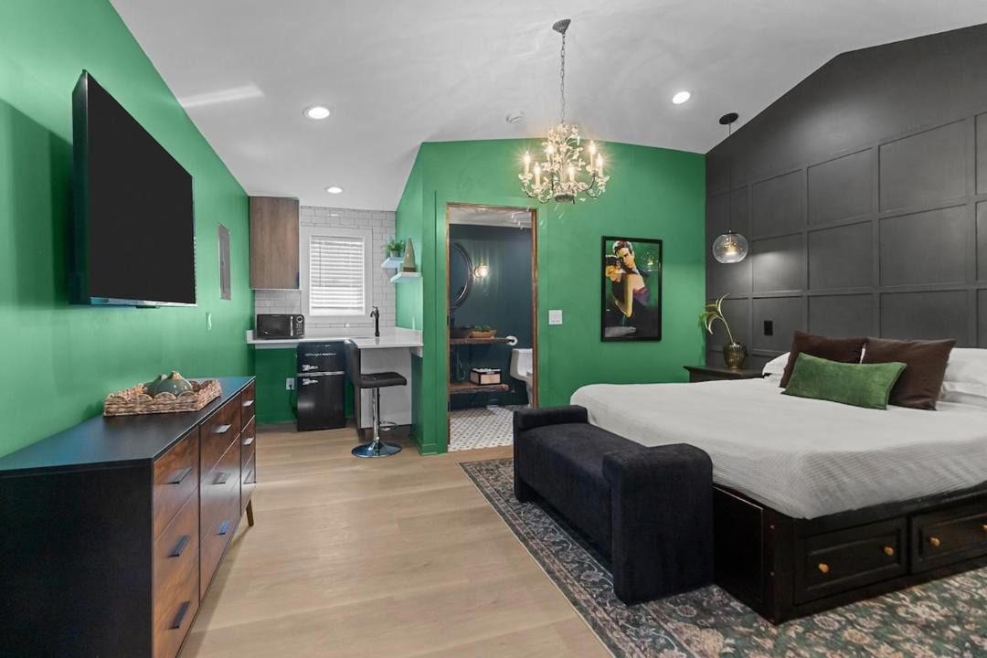 Photo of Bedroom in Williams Bay