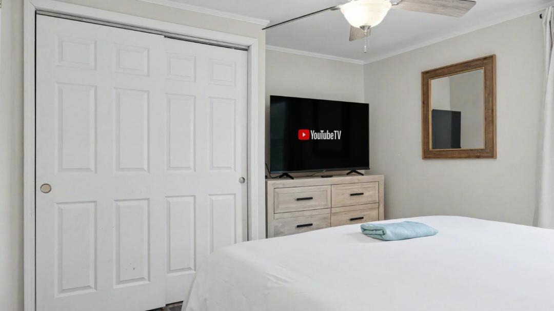 Photo of Bedroom in Libertyville