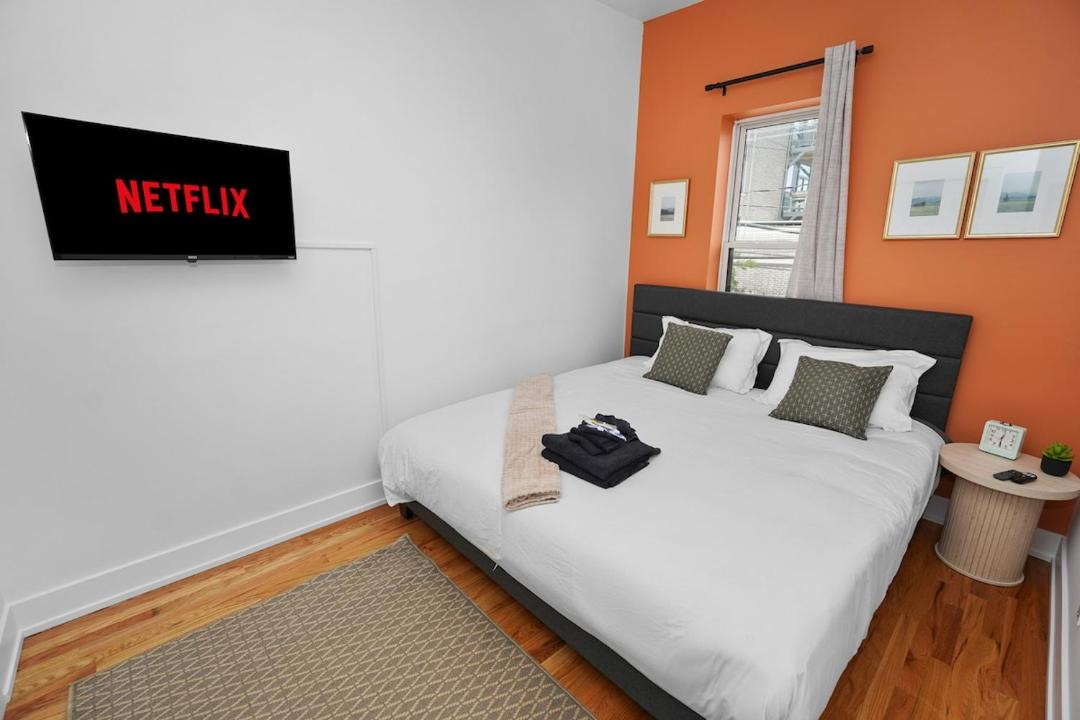 Photo of Bedroom in West Town