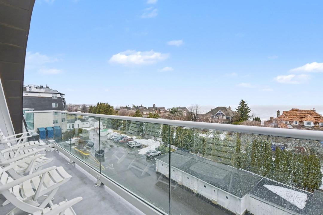 Photo of Patio Balcony in Bay Harbor