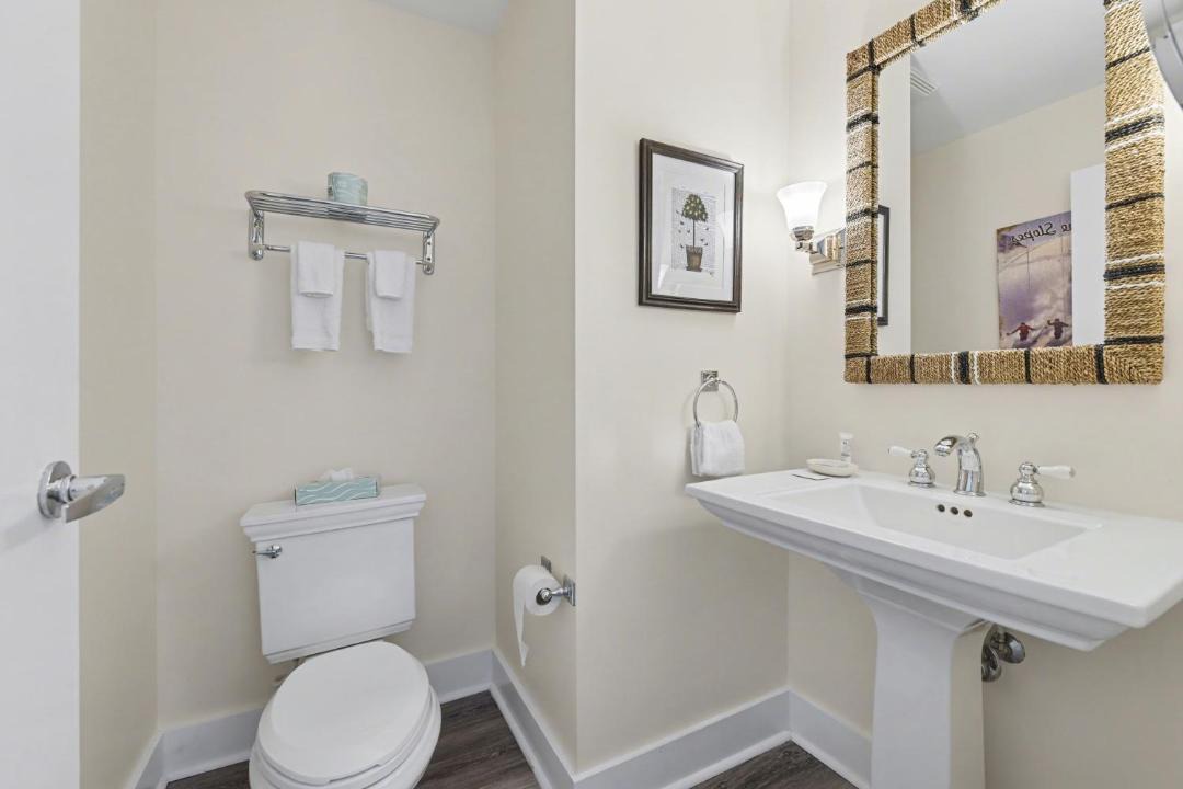 Photo of Bathroom in Bay Harbor