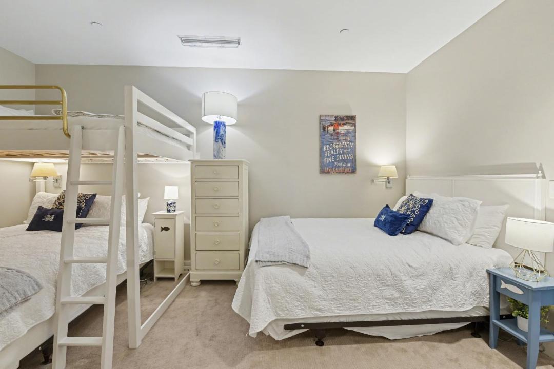 Photo of Bedroom in Bay Harbor