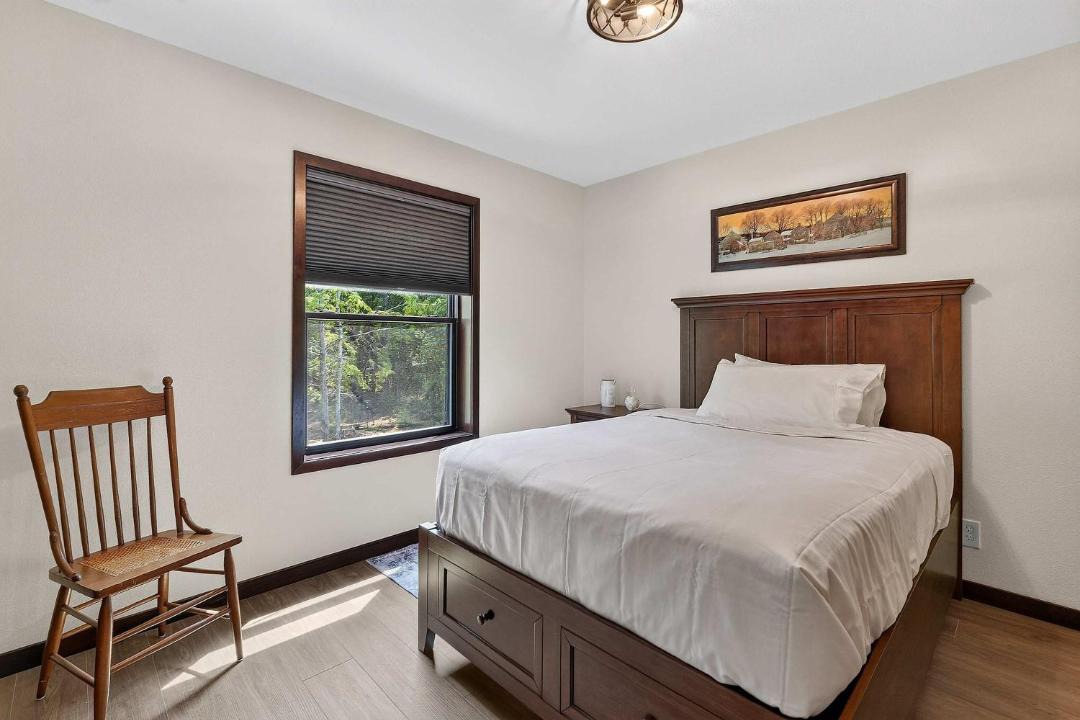 Photo of Bedroom in Baileys Harbor