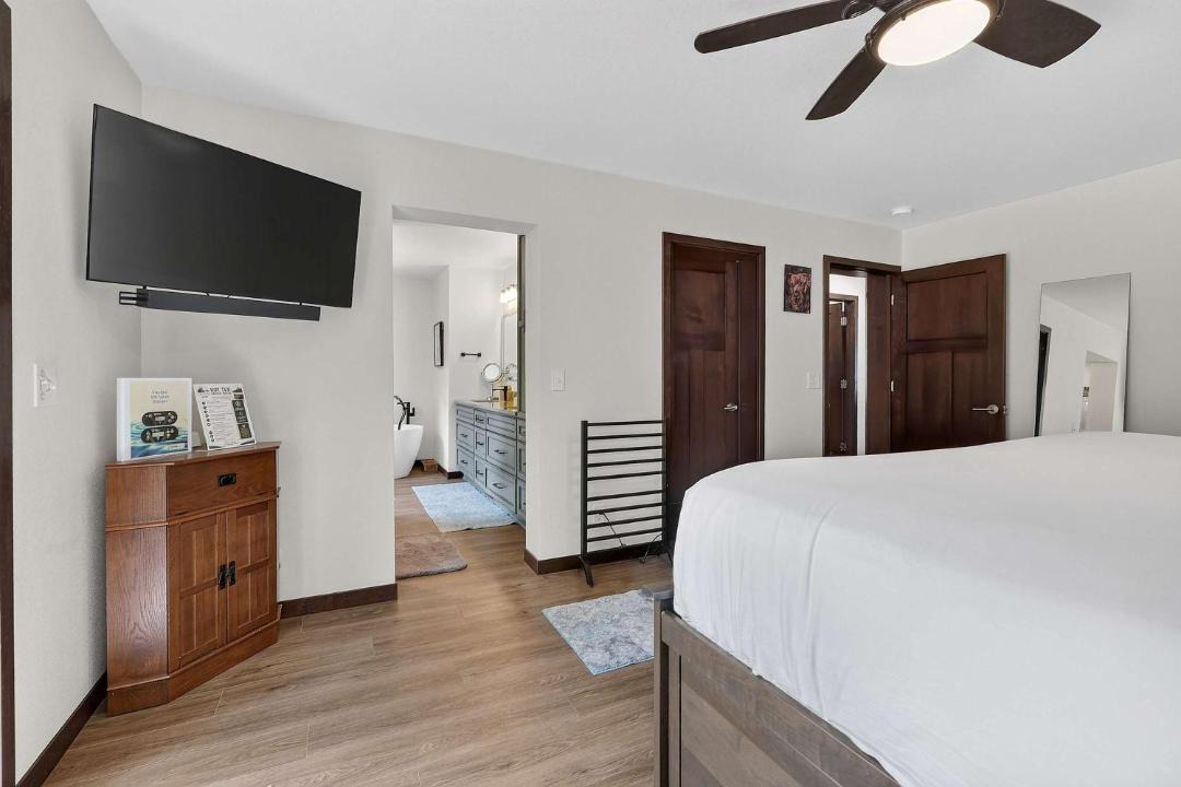 Photo of Bedroom in Baileys Harbor