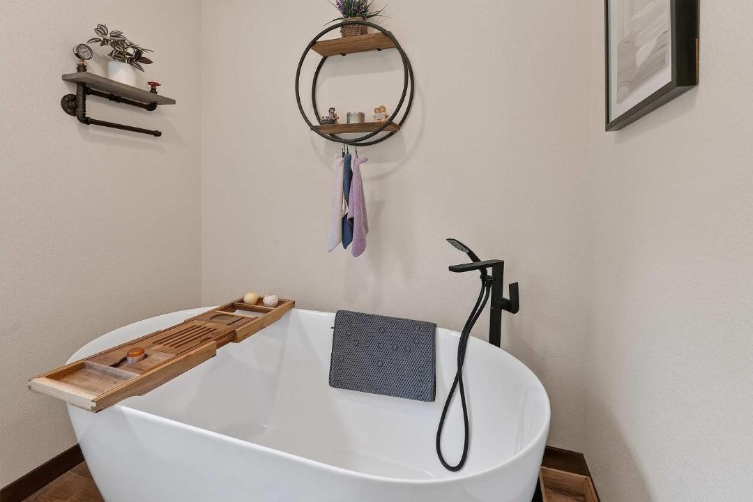 Photo of Bathroom in Baileys Harbor