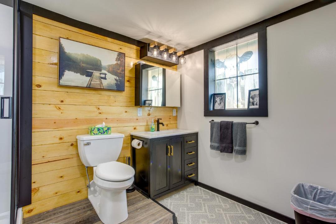 Photo of Bathroom in Gerlaw