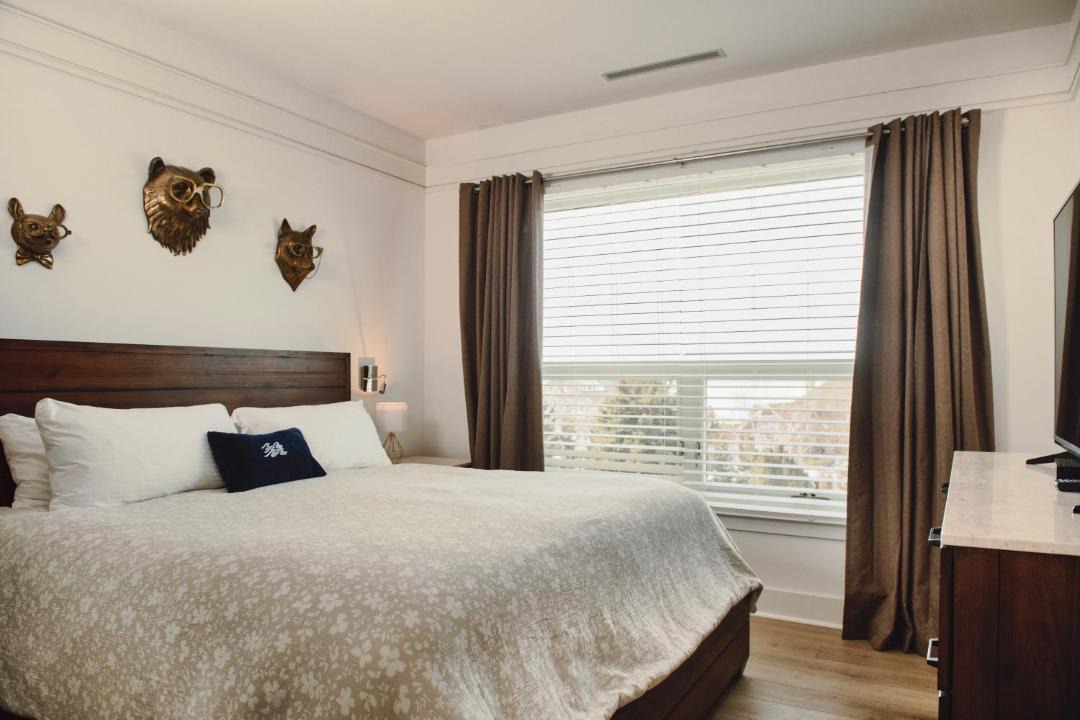 Photo of Bedroom in Bay Harbor