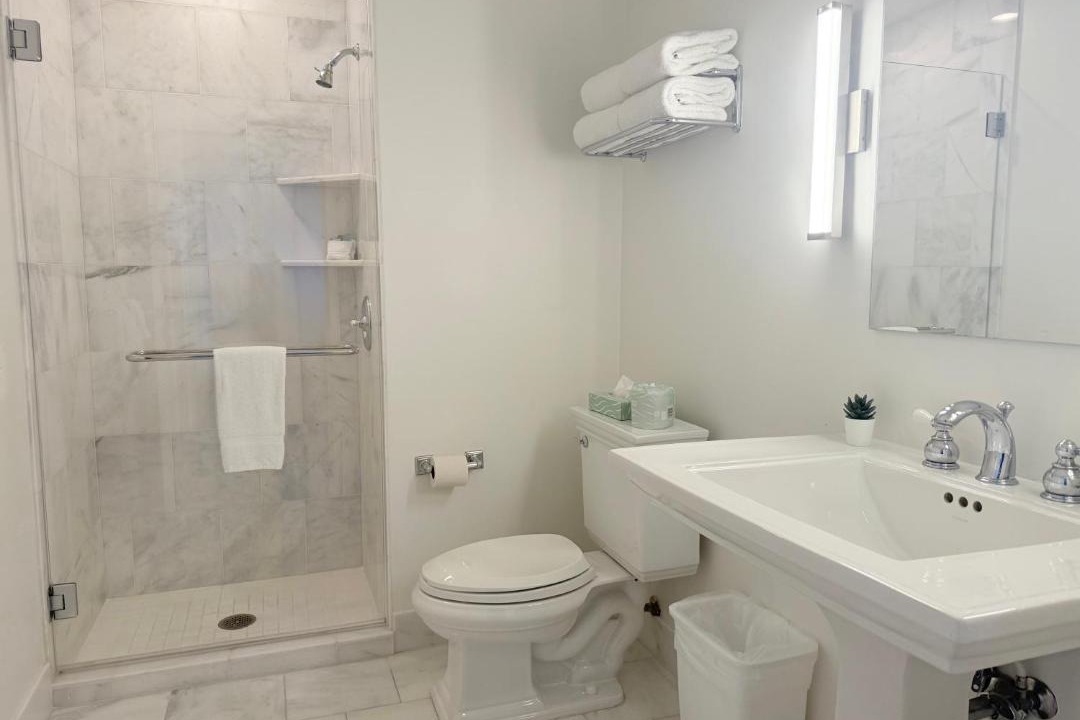 Photo of Bathroom in Bay Harbor