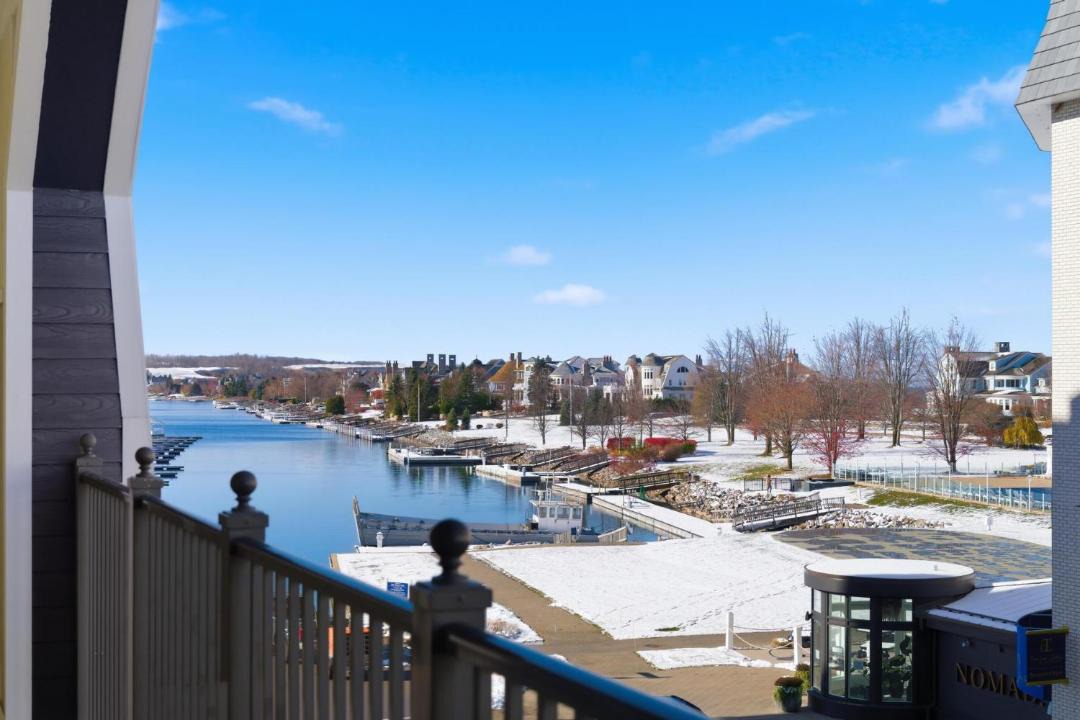 Photo of Others in Bay Harbor
