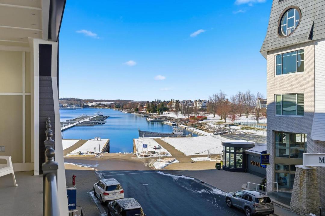 Photo of Others in Bay Harbor