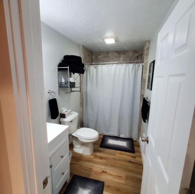 Photo of Bathroom in Guttenberg