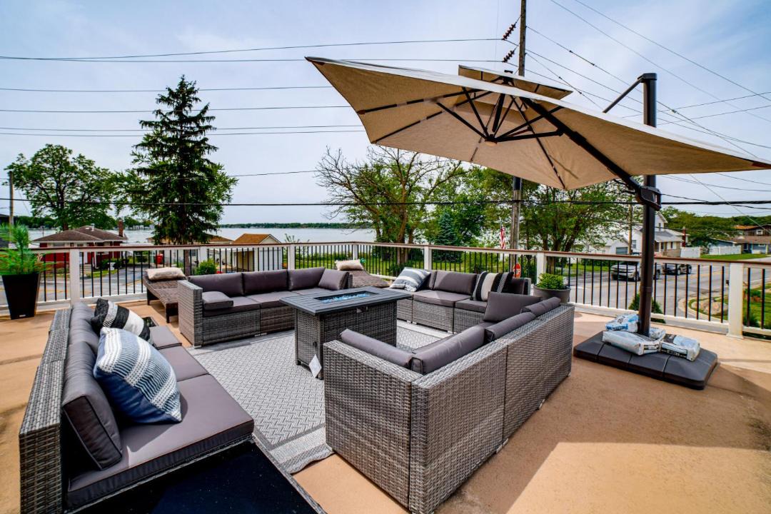 Photo of Patio Balcony in Cedar Lake