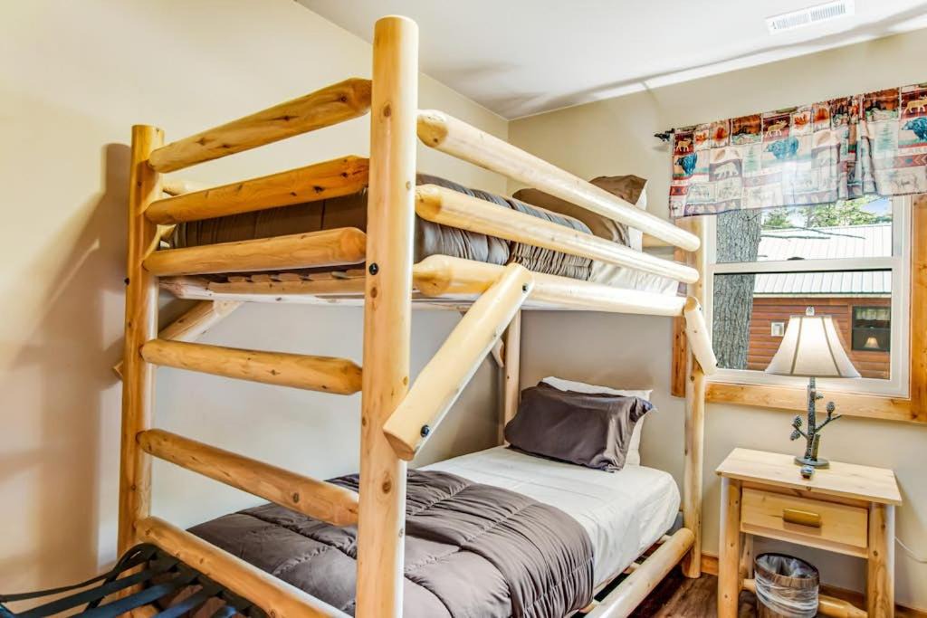 Photo of Bedroom in Conover