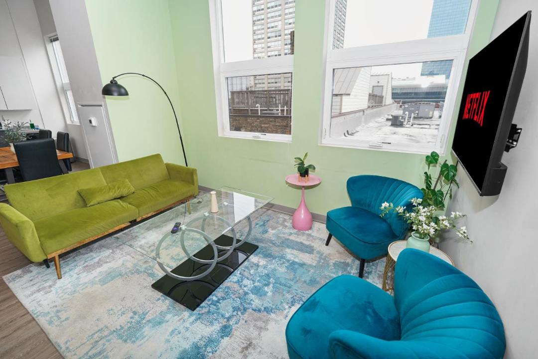 Photo of Livingroom in Near South Side
