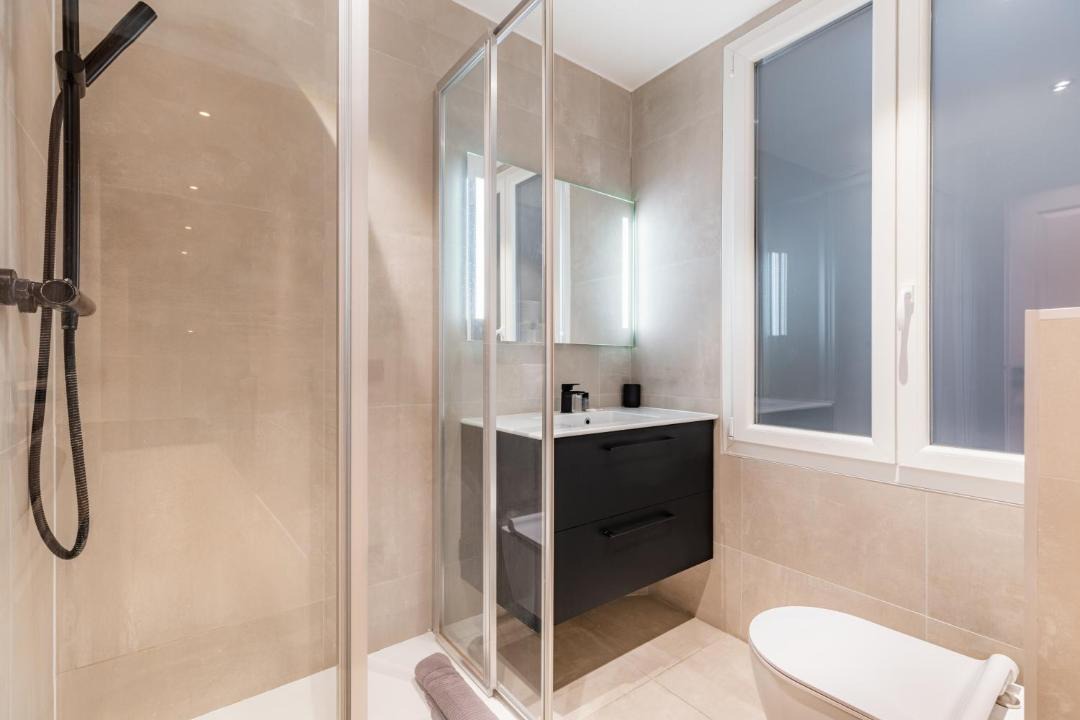 Photo of Bathroom in Saint-Merri
