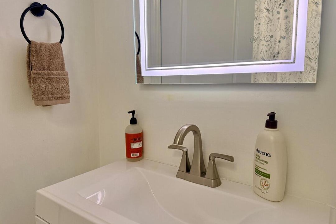 Photo of Bathroom in Washington Park