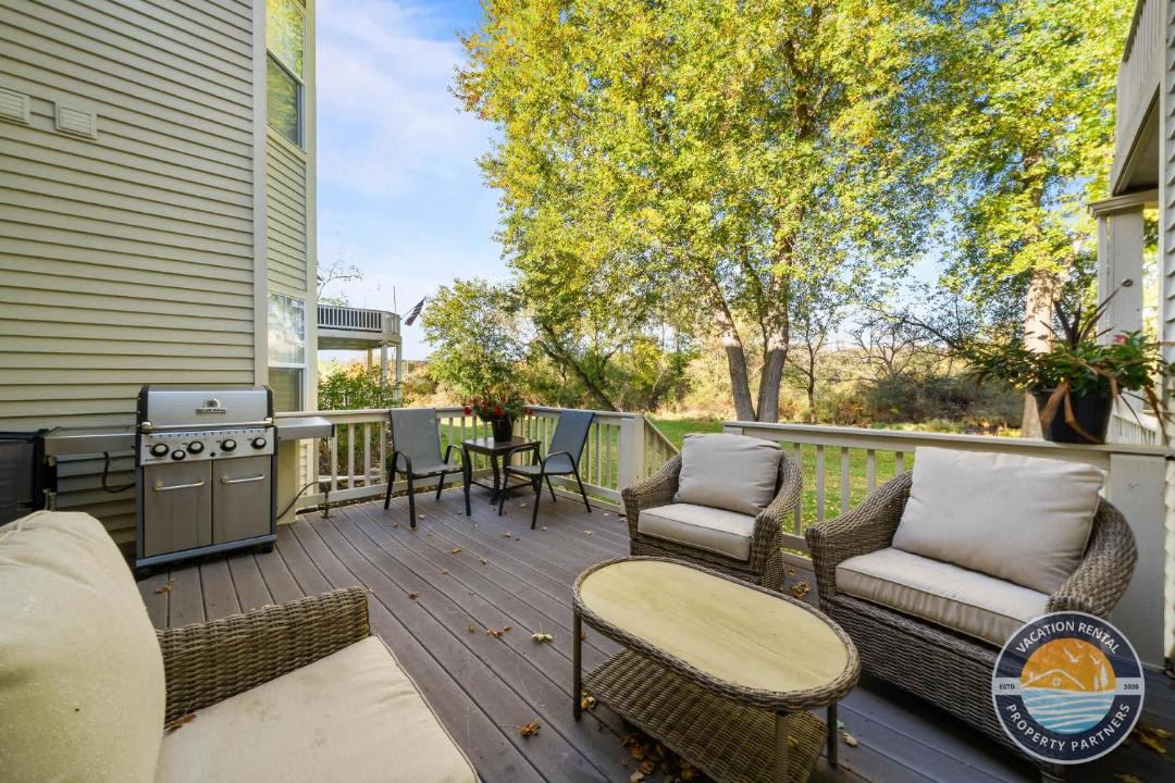 Photo of Patio Balcony in Fontana-on-Geneva Lake