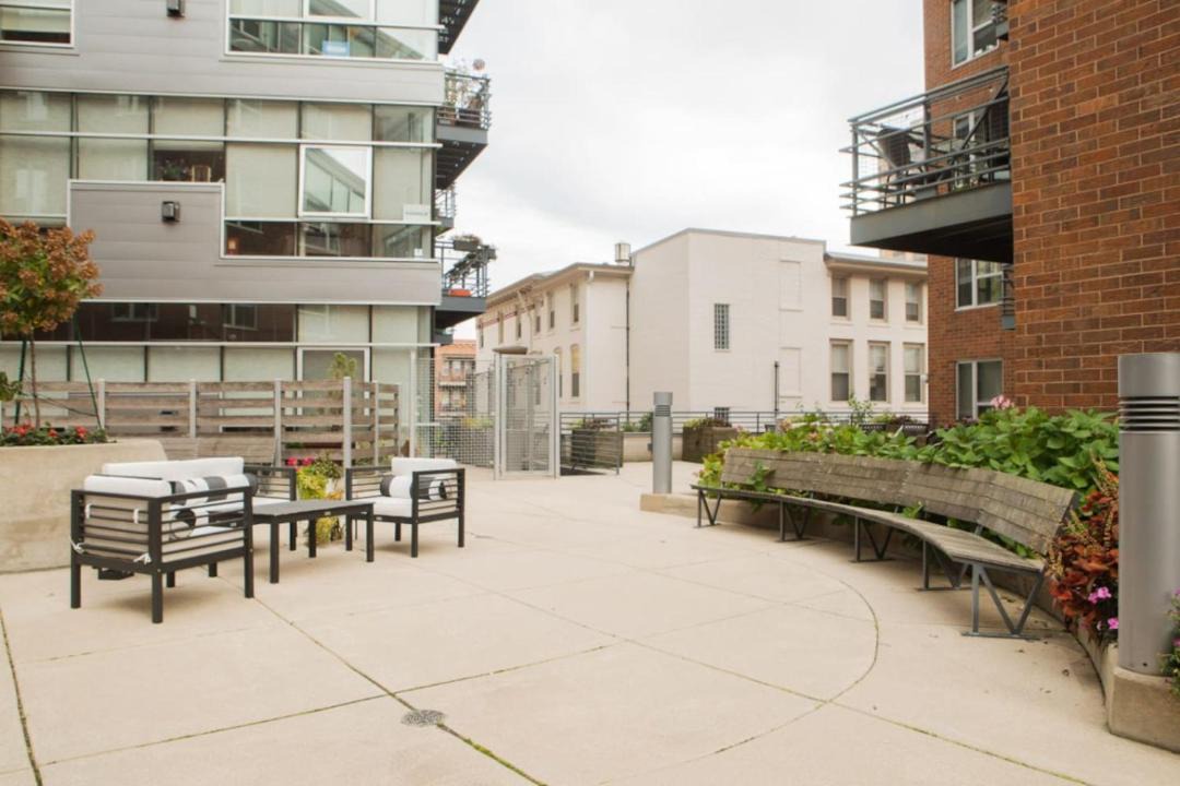 Photo of Patio Balcony in Yankee Hill