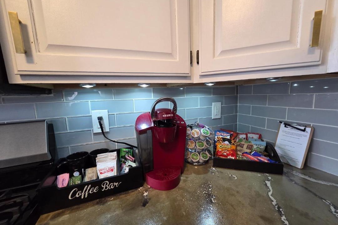 Photo of Kitchen in Lynn Center