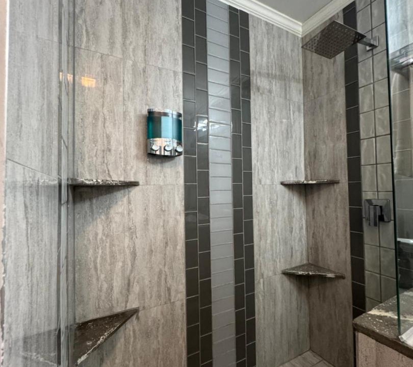Photo of Bathroom in Lynn Center