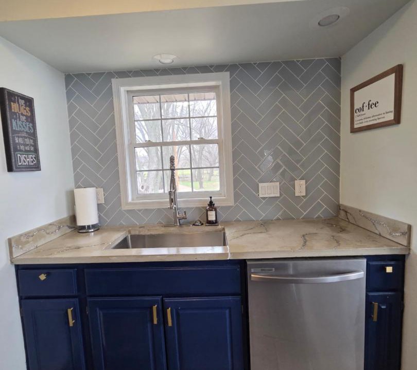Photo of Kitchen in Lynn Center