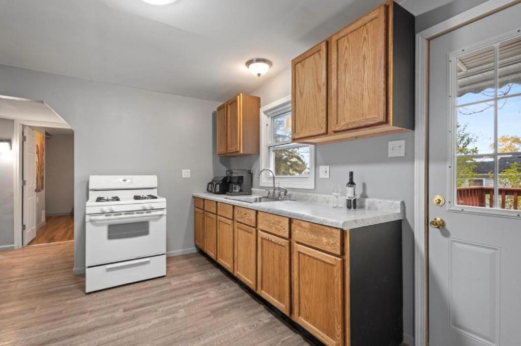 Photo of Kitchen in Burbank