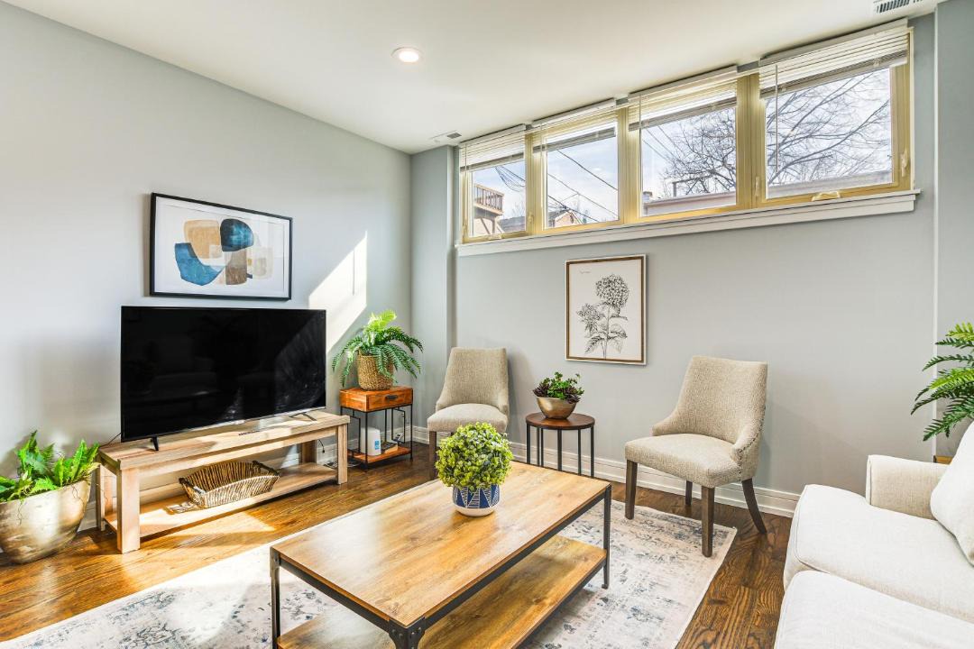 Photo of Livingroom in Bucktown