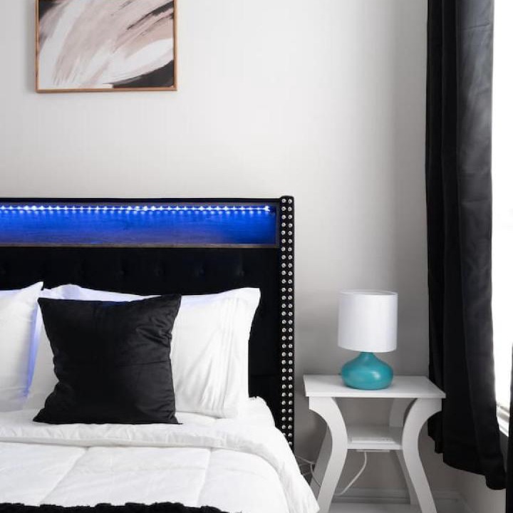 Photo of Bedroom in Bronzeville