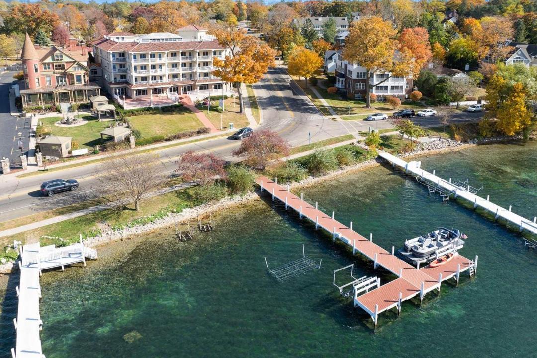 Photo of Others in Lake Geneva