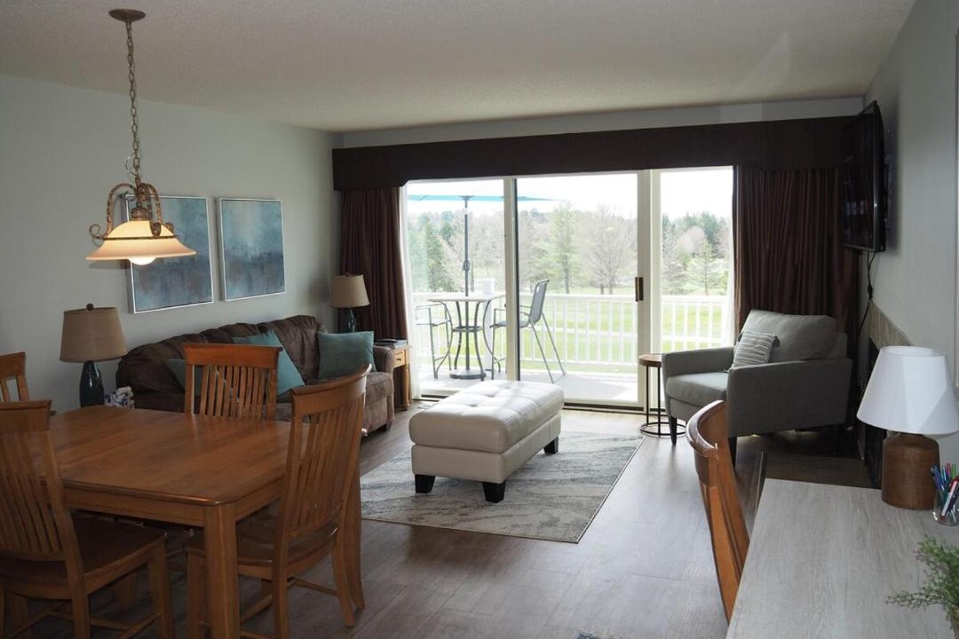 Photo of Livingroom in Acme