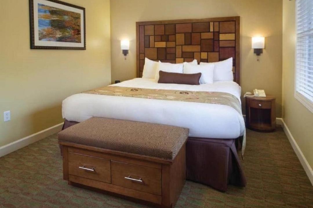Photo of Bedroom in Lake Geneva