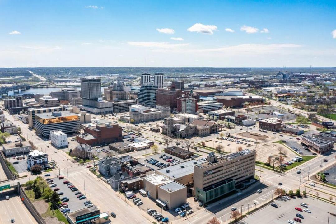 Photo of Others in Peoria