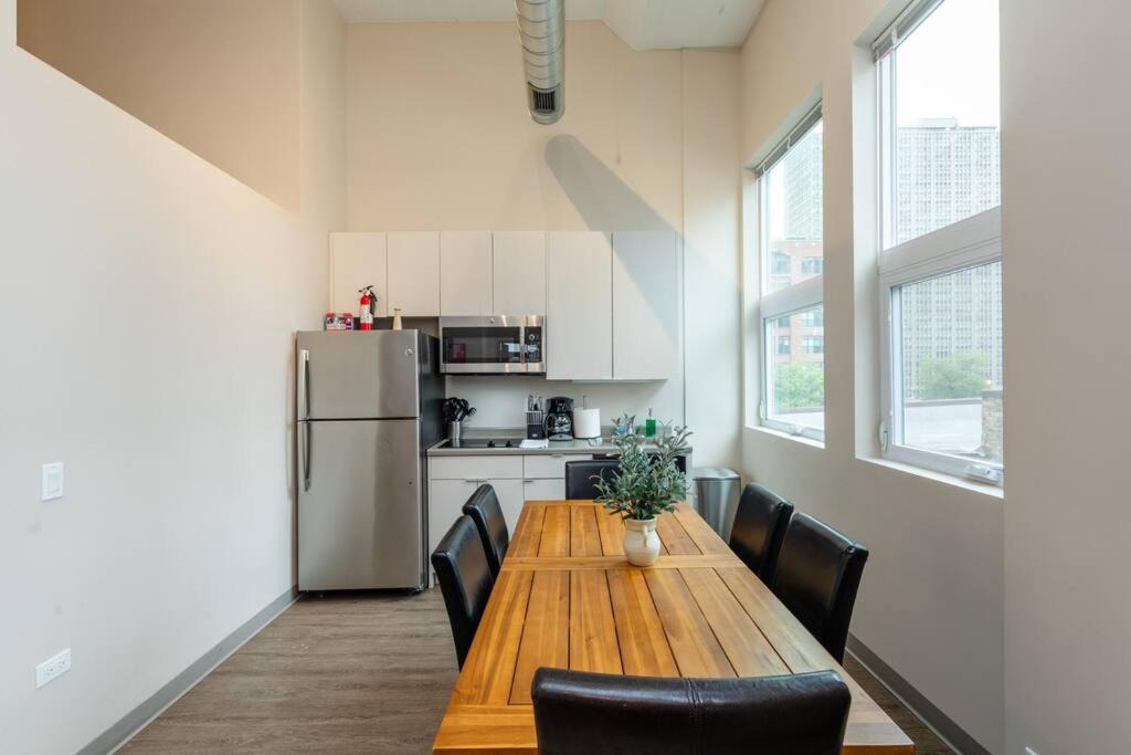 Photo of Kitchen in Near South Side