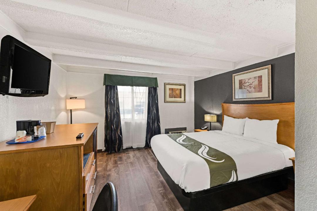 Photo of Bedroom in Council Bluffs