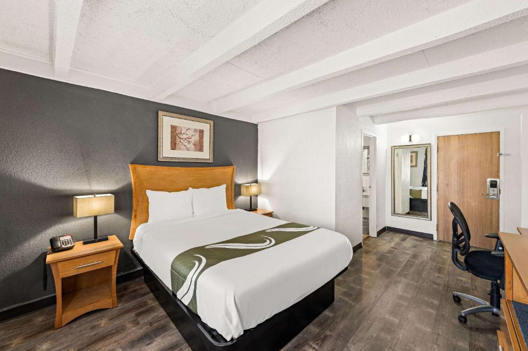 Photo of Bedroom in Council Bluffs