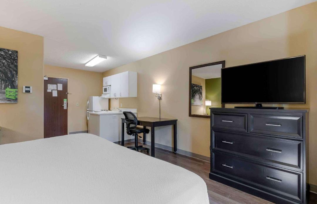 Photo of Bedroom in Schaumburg