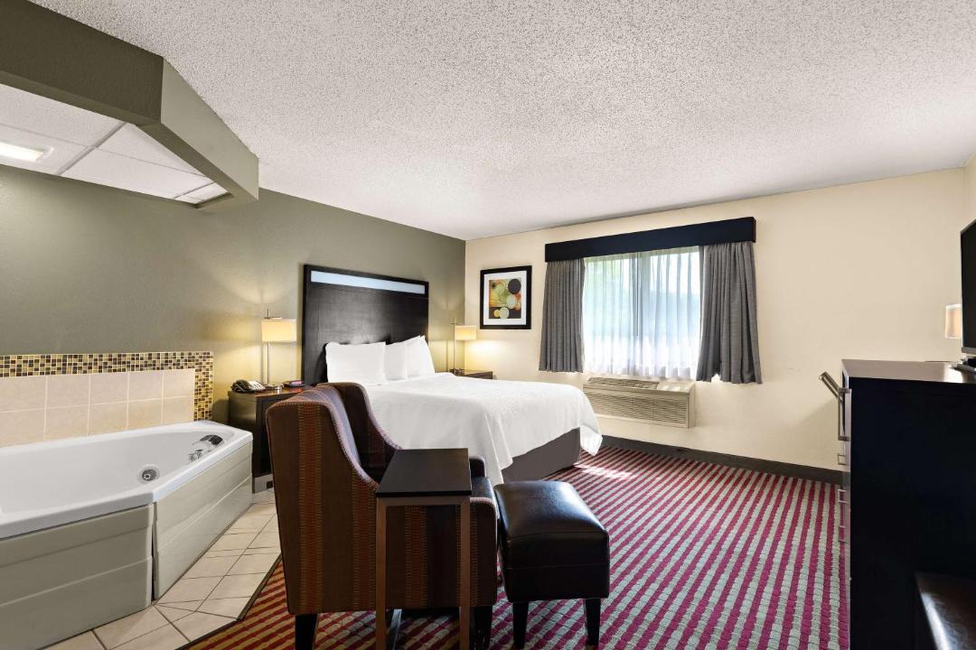 Photo of Bedroom in Village of Germantown