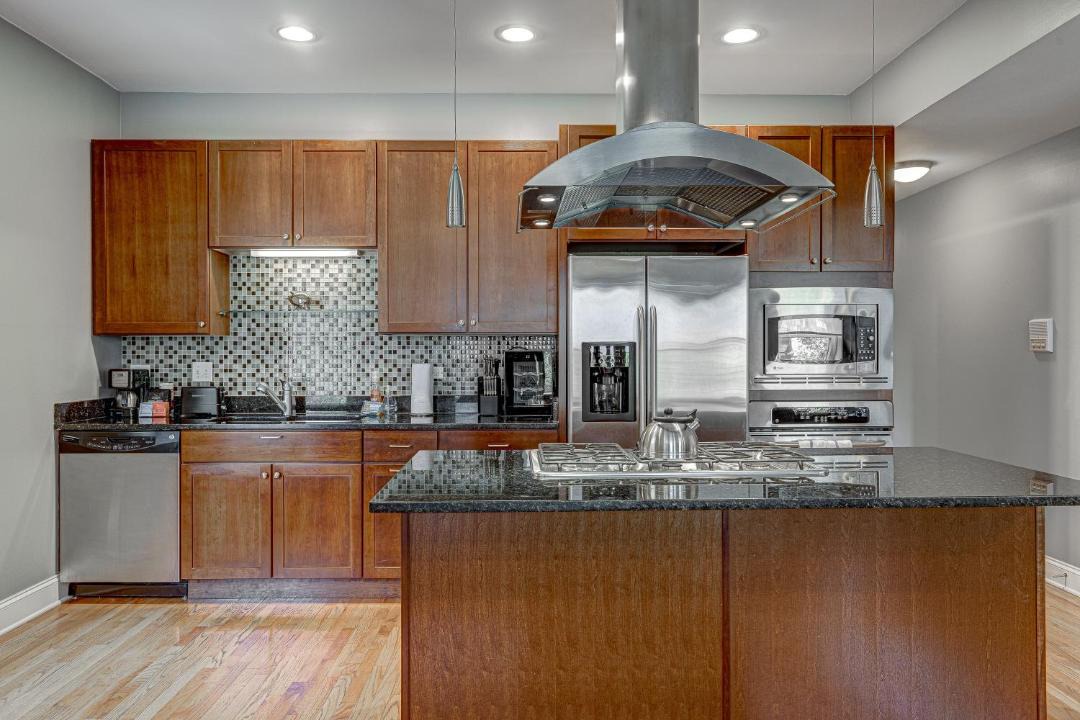Photo of Kitchen in Lakeview