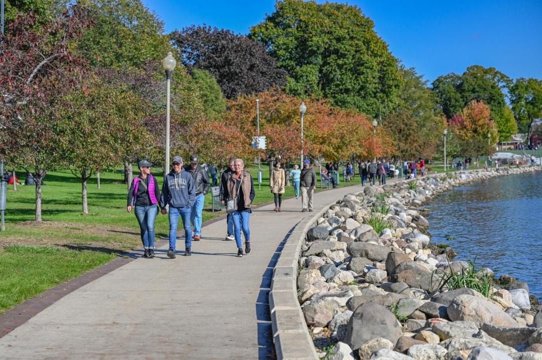 Photo of Others in Lake Geneva