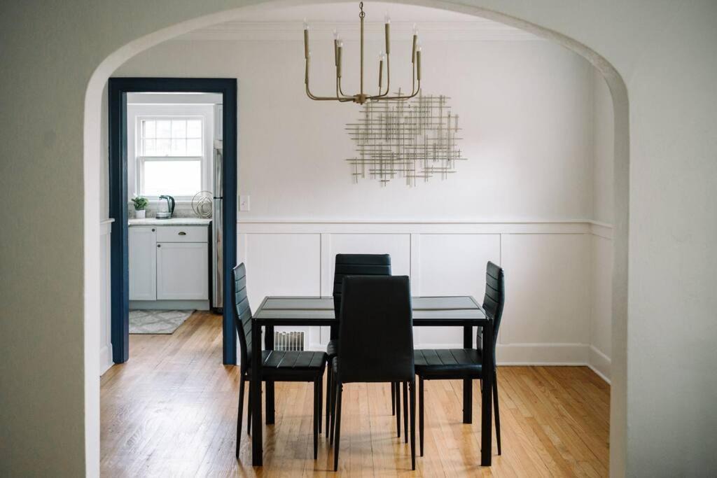 Photo of Livingroom in Des Moines