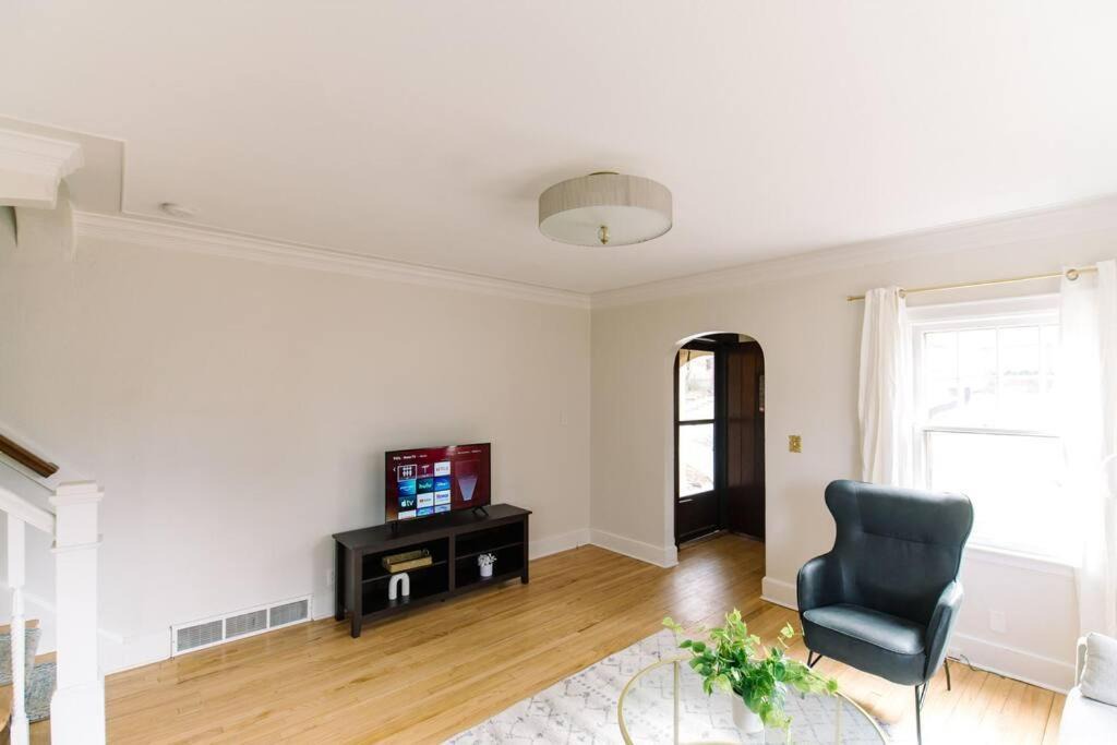 Photo of Livingroom in Des Moines